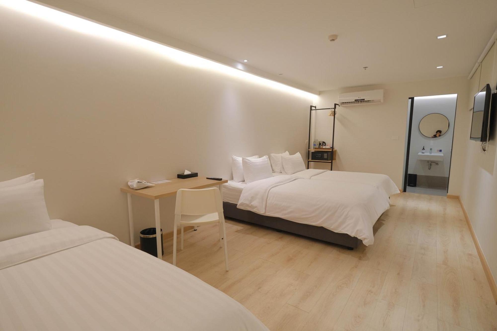 Simplestay Chatuchak, Surestay Collection By Best Western Bangkok Eksteriør billede